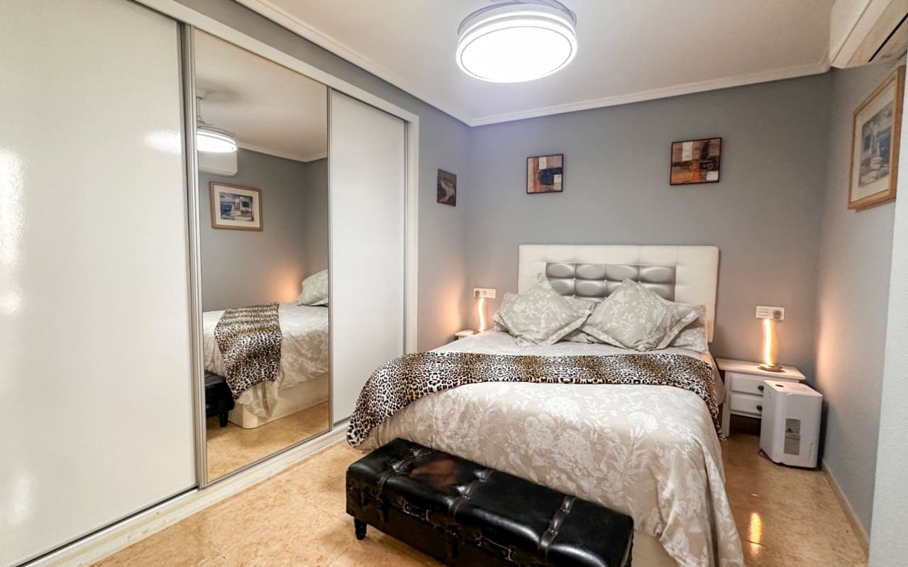 3 camera da letto Appartamento in vendita in Torrevieja con piscina - 194.900 € (Rif: 9973637)