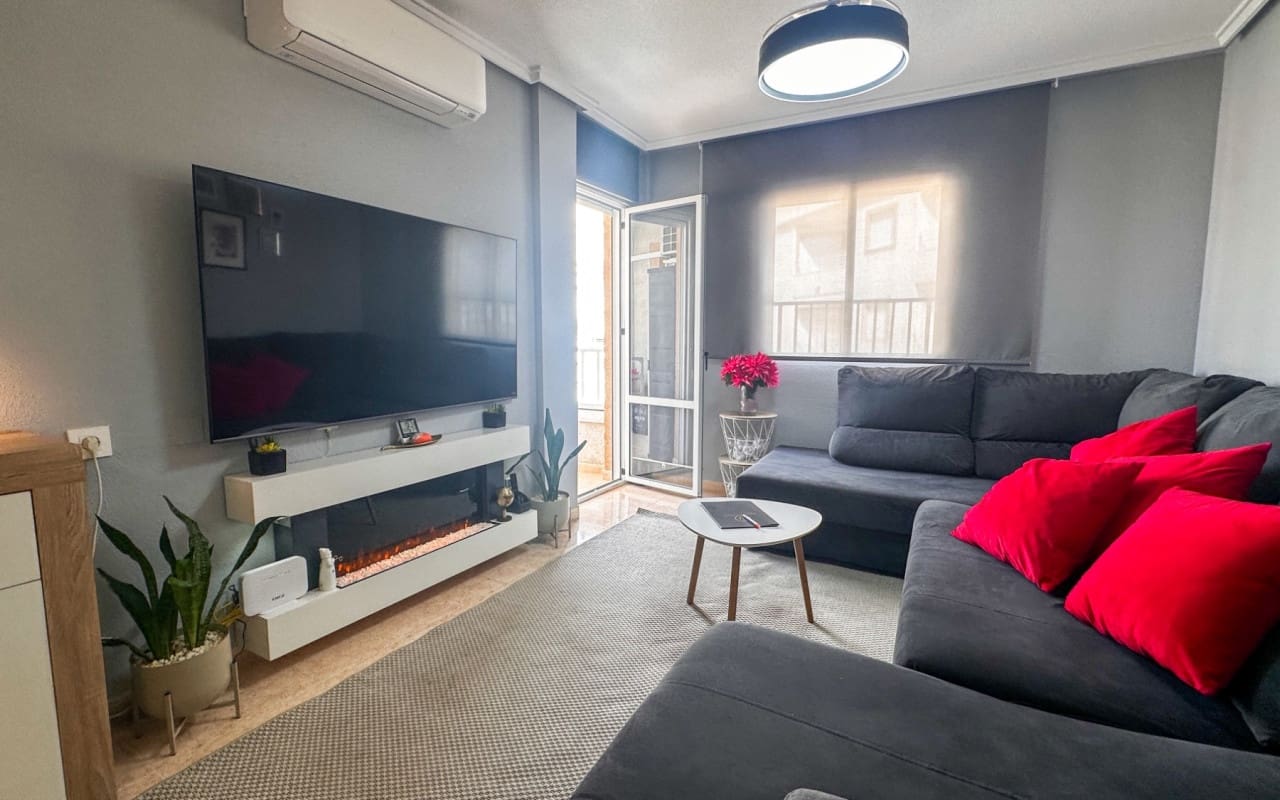 3 camera da letto Appartamento in vendita in Torrevieja con piscina - 194.900 € (Rif: 9973637)