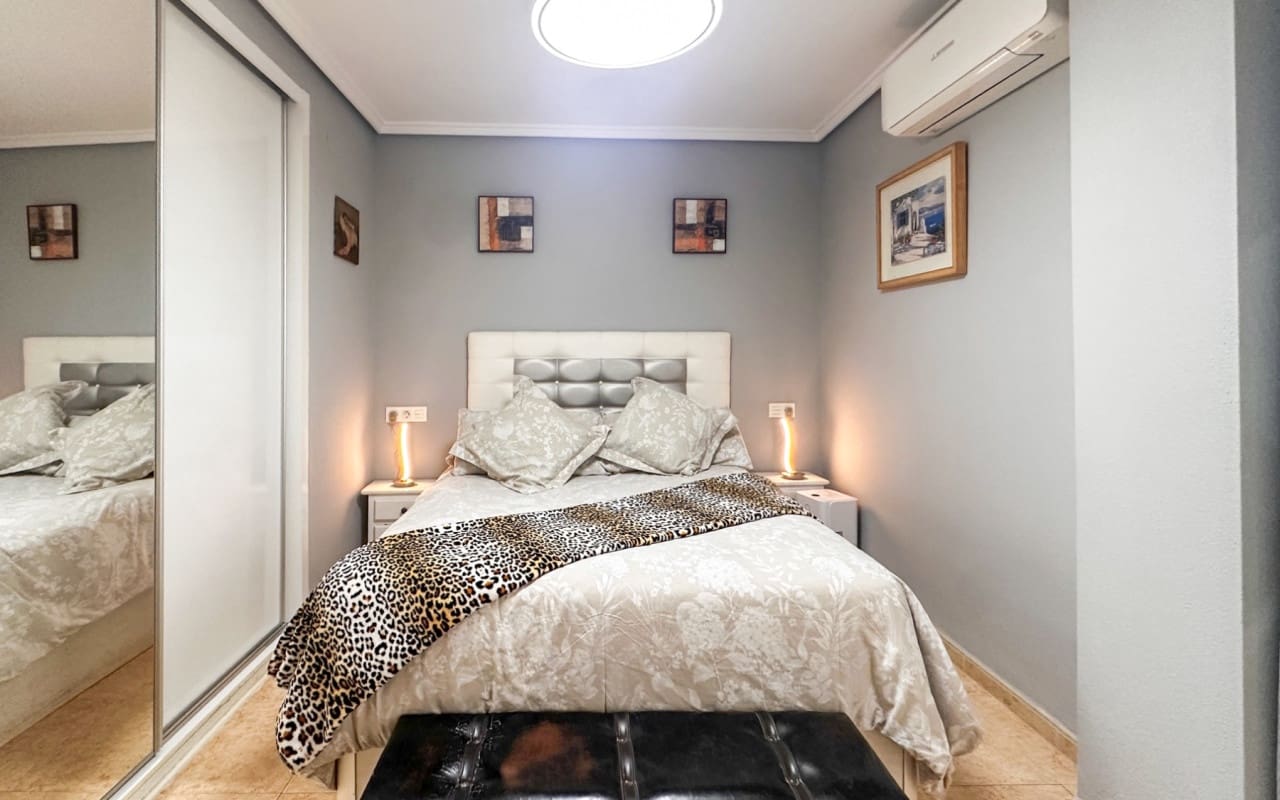 3 camera da letto Appartamento in vendita in Torrevieja con piscina - 194.900 € (Rif: 9973637)