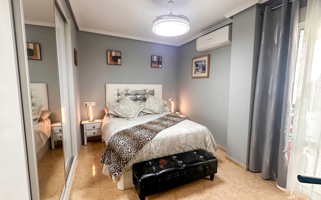 3 camera da letto Appartamento in vendita in Torrevieja con piscina - 194.900 € (Rif: 9973637)