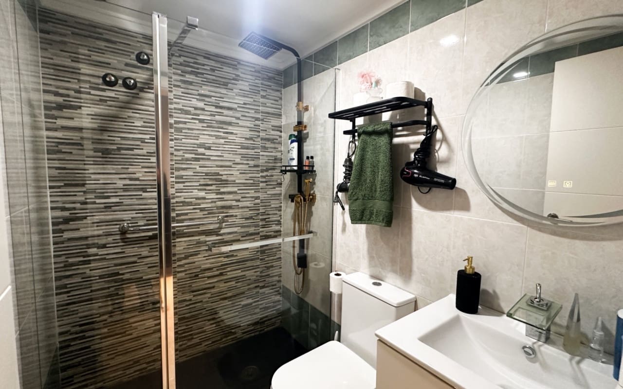 3 camera da letto Appartamento in vendita in Torrevieja con piscina - 194.900 € (Rif: 9973637)