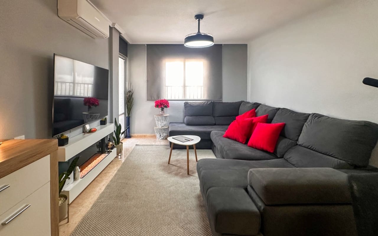 3 camera da letto Appartamento in vendita in Torrevieja con piscina - 194.900 € (Rif: 9973637)