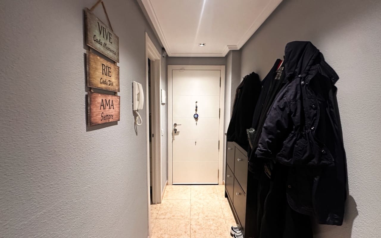 3 camera da letto Appartamento in vendita in Torrevieja con piscina - 194.900 € (Rif: 9973637)