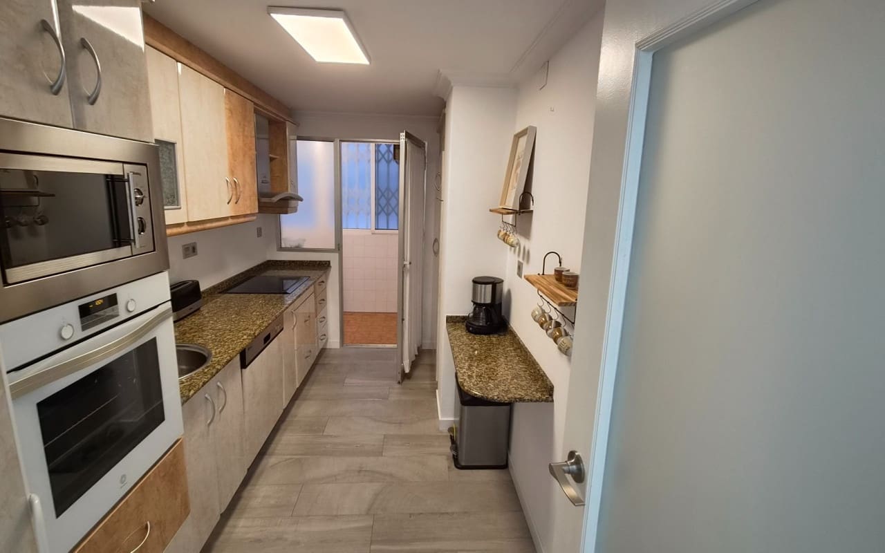 3 soveværelse Lejlighed til salg i Torrevieja - € 365.000 (Ref: 9973638)