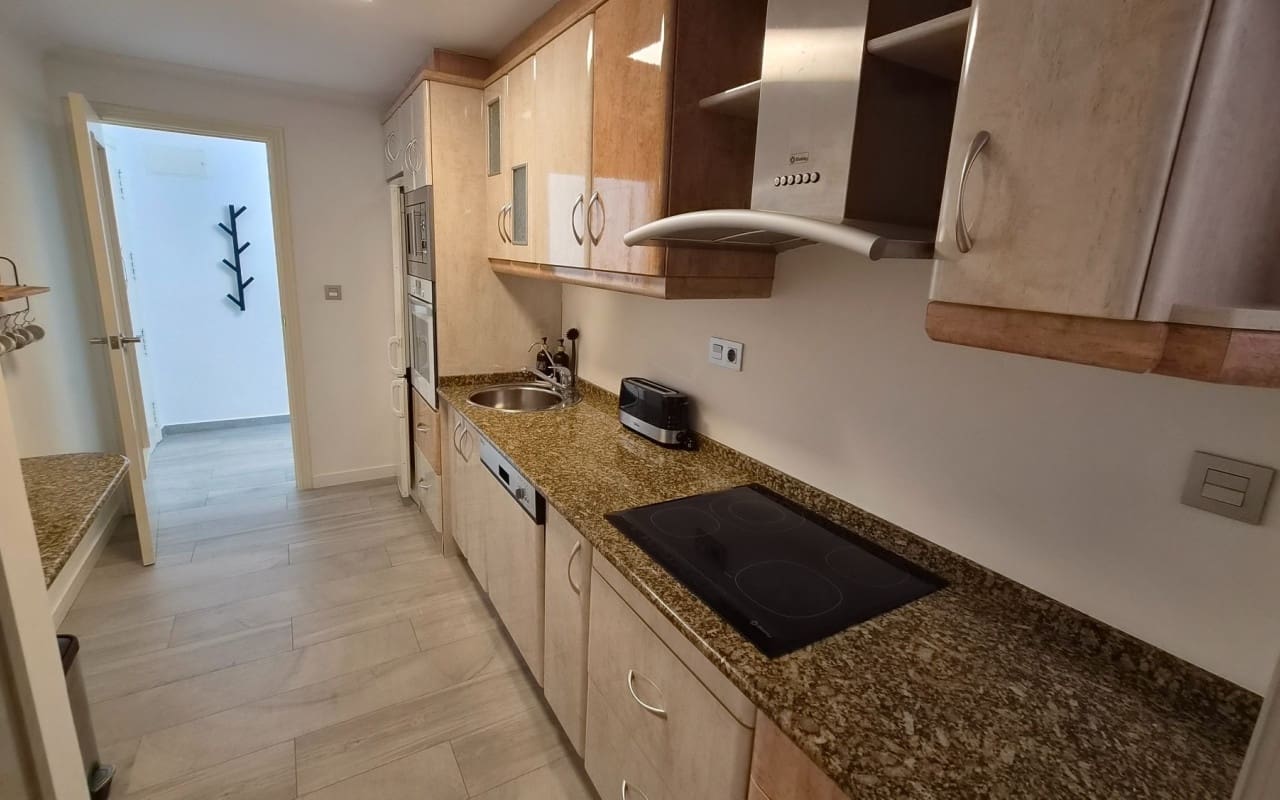 3 soveværelse Lejlighed til salg i Torrevieja - € 365.000 (Ref: 9973638)