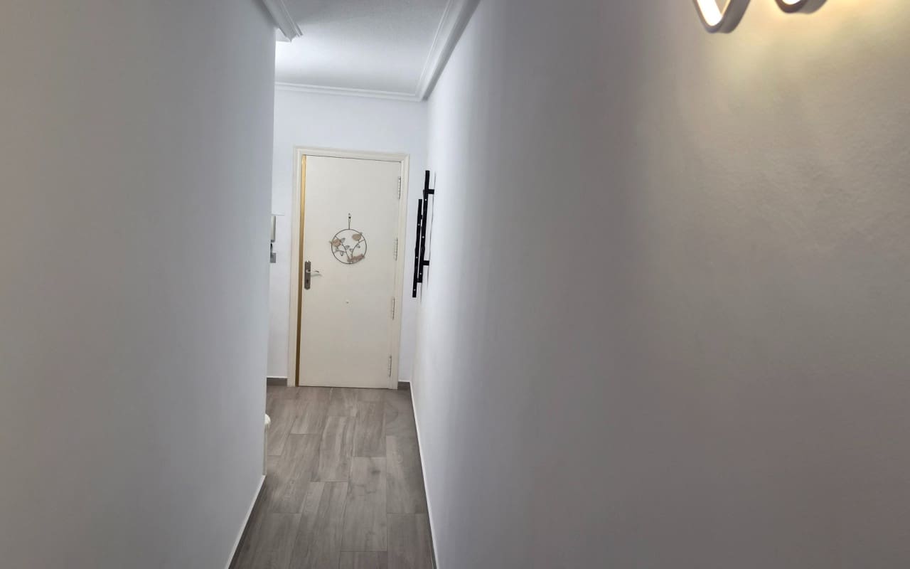 3 soveværelse Lejlighed til salg i Torrevieja - € 365.000 (Ref: 9973638)