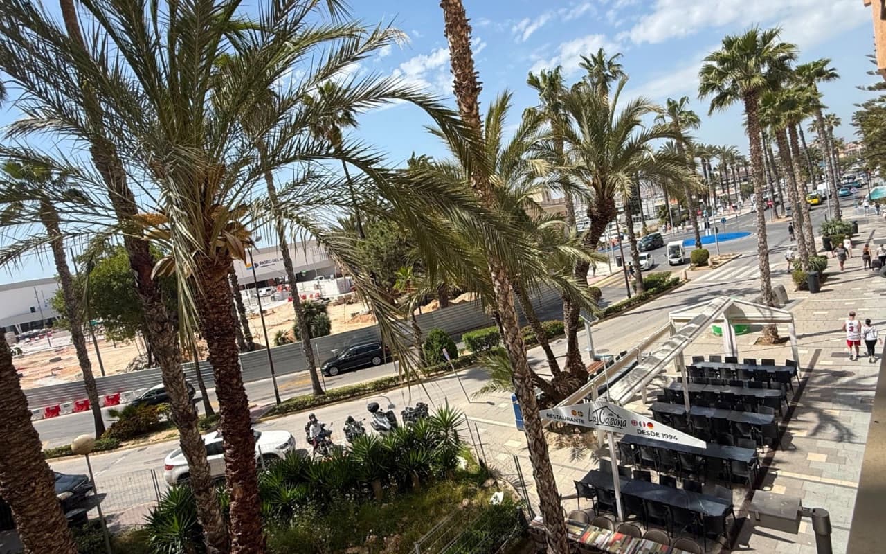 3 soveværelse Lejlighed til salg i Torrevieja - € 365.000 (Ref: 9973638)
