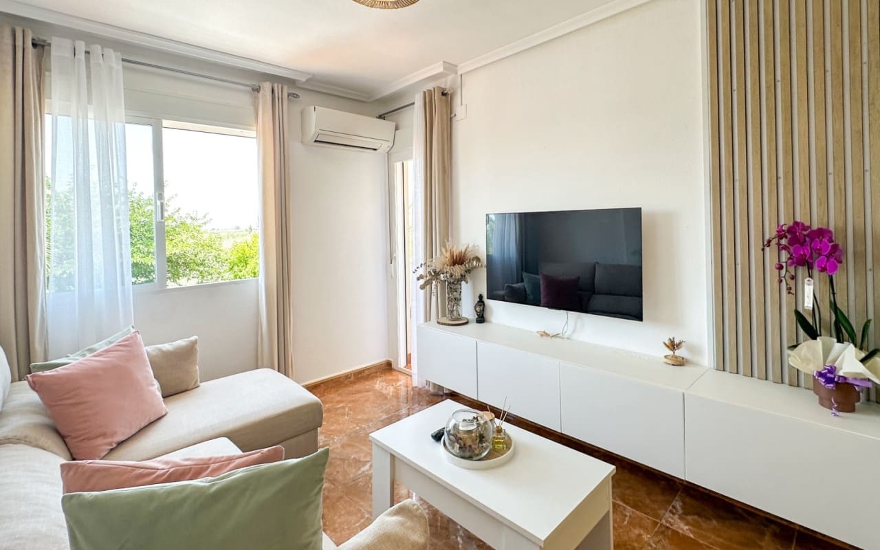 2 quarto Apartamento para venda em Guardamar del Segura com piscina garagem - 215 000 € (Ref: 9973639)