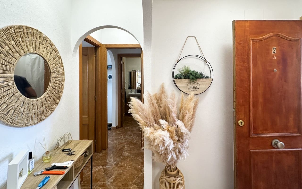 2 quarto Apartamento para venda em Guardamar del Segura com piscina garagem - 215 000 € (Ref: 9973639)