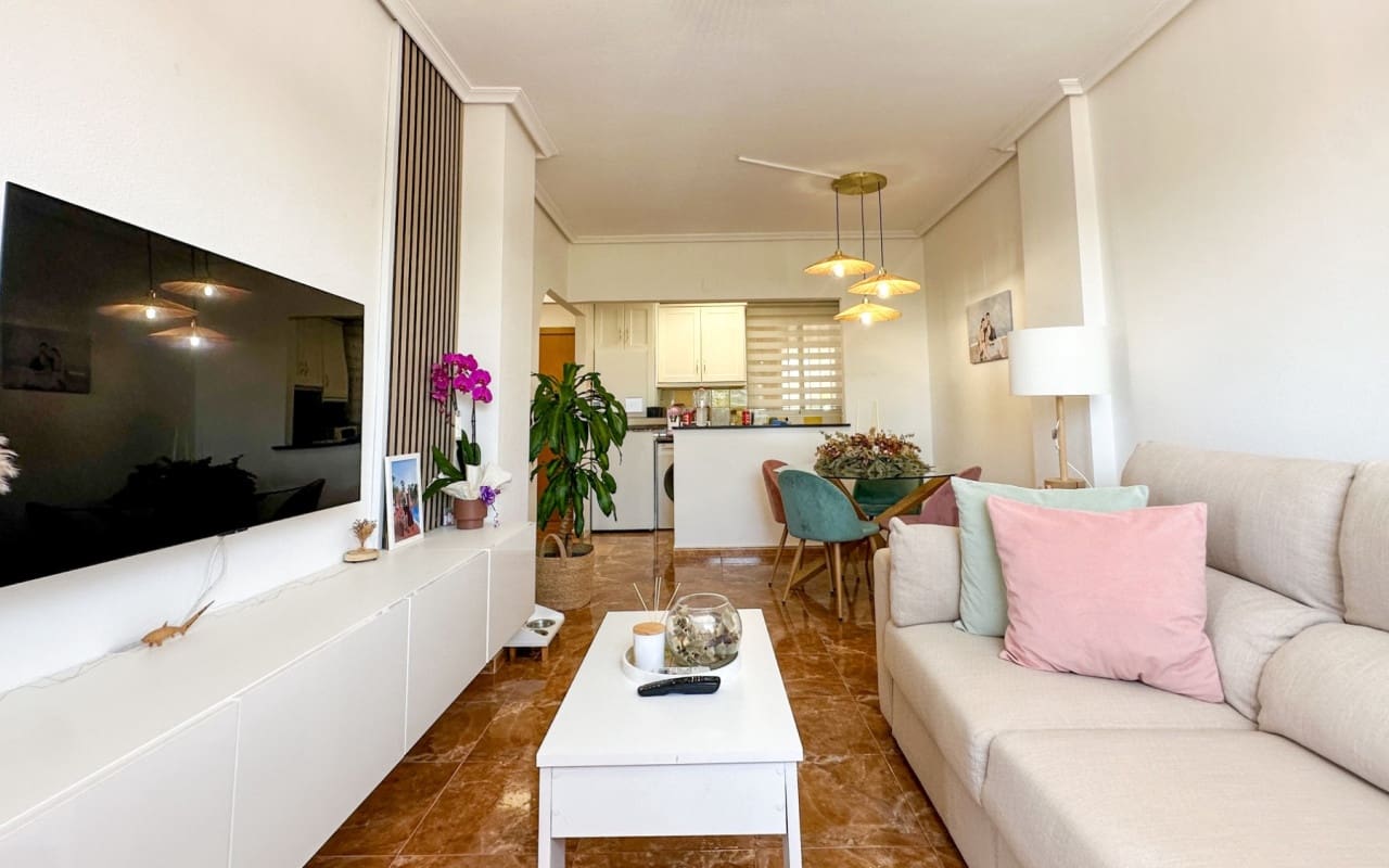 2 quarto Apartamento para venda em Guardamar del Segura com piscina garagem - 215 000 € (Ref: 9973639)