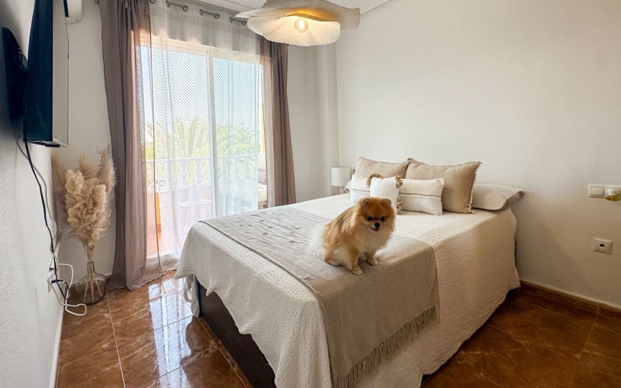2 quarto Apartamento para venda em Guardamar del Segura com piscina garagem - 215 000 € (Ref: 9973639)