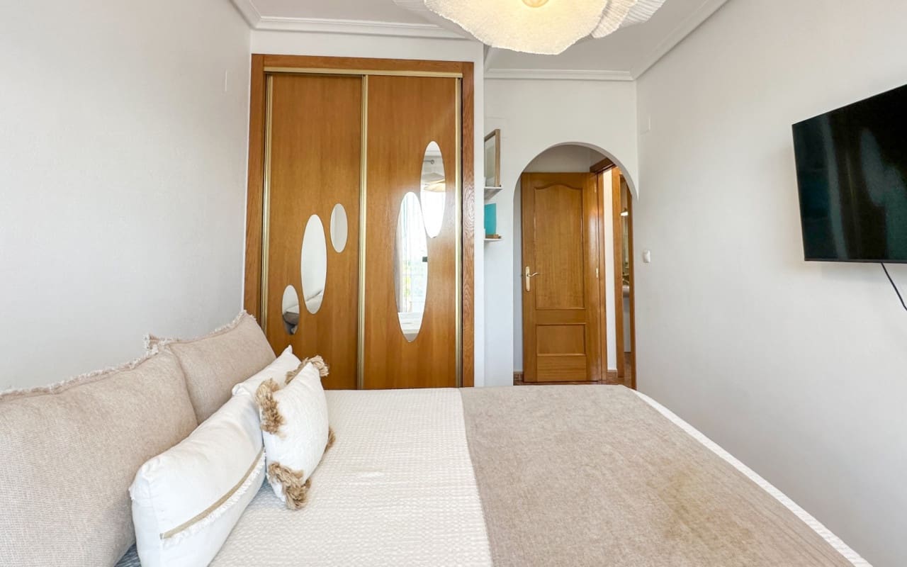 2 quarto Apartamento para venda em Guardamar del Segura com piscina garagem - 215 000 € (Ref: 9973639)