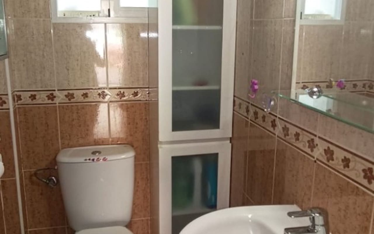 2 bedroom Townhouse for sale in Orihuela Costa with pool - € 185,000 (Ref: 9973641)