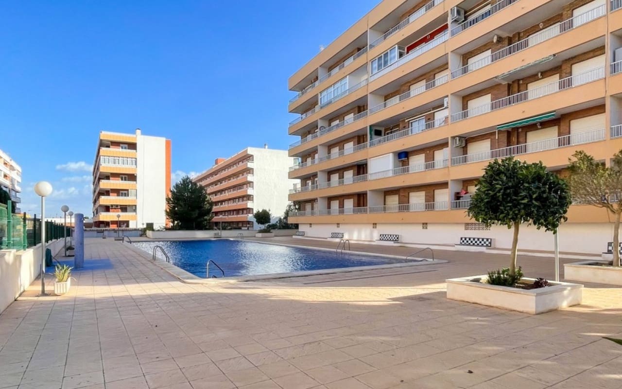 2 bedroom Penthouse for sale in Orihuela Costa with pool - € 225,000 (Ref: 9973643)