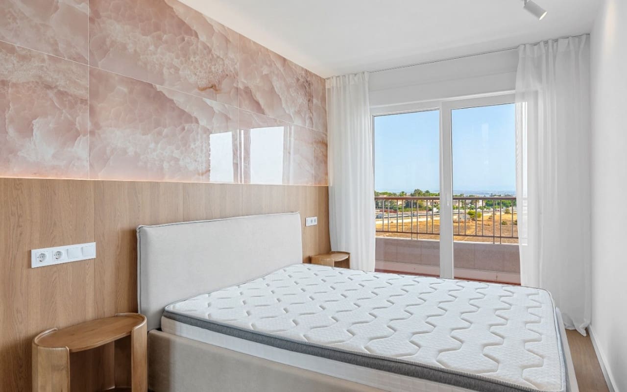 2 bedroom Penthouse for sale in Orihuela Costa with pool - € 225,000 (Ref: 9973643)