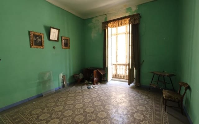 5 slaapkamer Huis te koop in Orihuela ciudad, Orihuela - € 260.000 (Ref: 9976525)