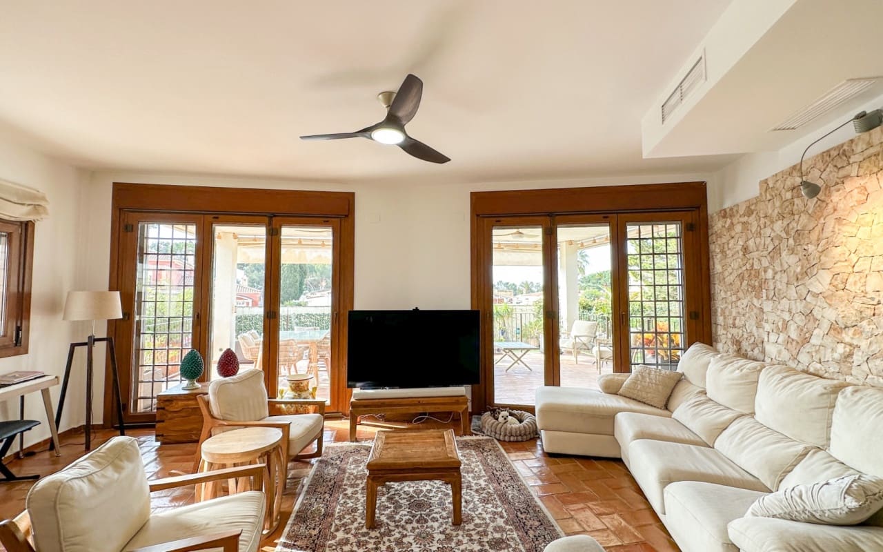 7 soveværelse Villa til salg i Dehesa de Campoamor med swimmingpool garage - € 1.290.000 (Ref: 9977555)
