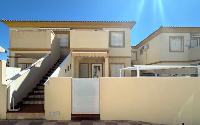 2 soverom Hus til salgs i Playa Flamenca, Orihuela med svømmebasseng - € 176 900 (Ref: 9977556)
