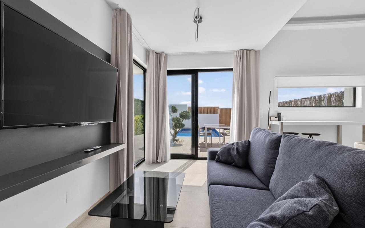 3 chambre Villa/Maison à vendre à El Raso avec piscine - 445 000 € (Ref: 9977557)