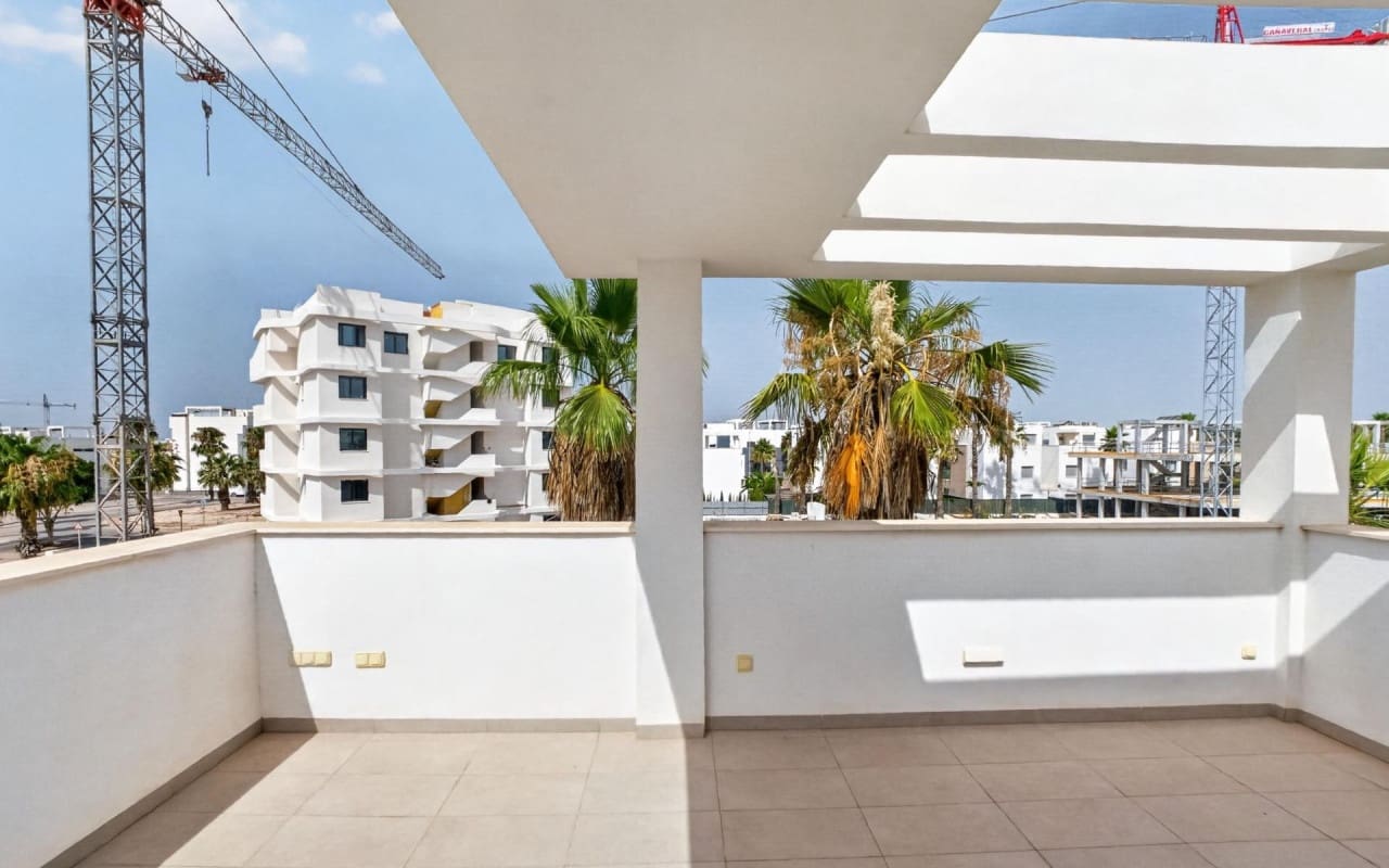 3 chambre Villa/Maison à vendre à El Raso avec piscine - 445 000 € (Ref: 9977557)