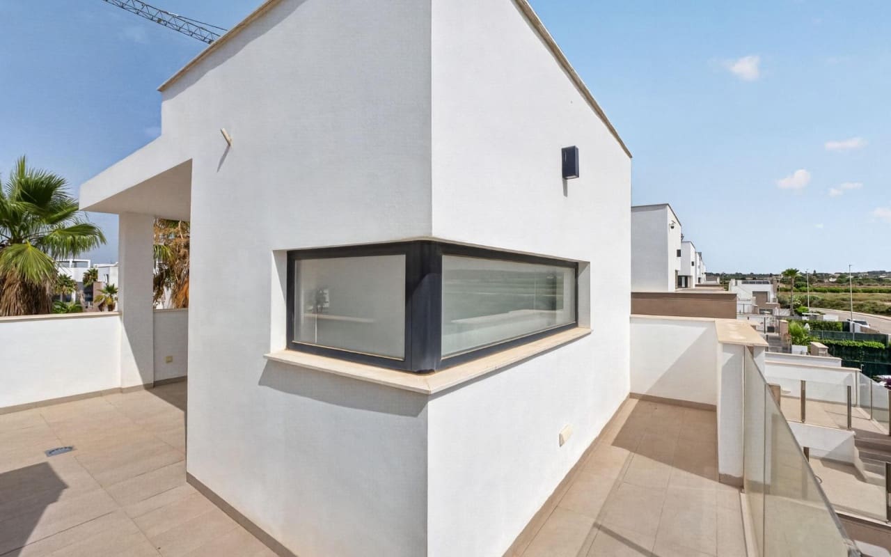 3 chambre Villa/Maison à vendre à El Raso avec piscine - 445 000 € (Ref: 9977557)