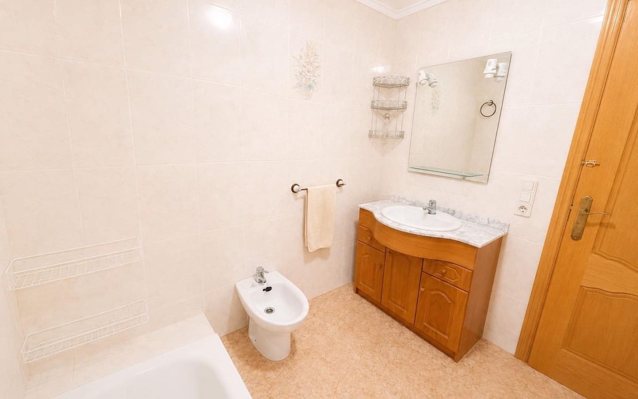 1 chambre Appartement à vendre à Torrevieja - 103 000 € (Ref: 9977560)