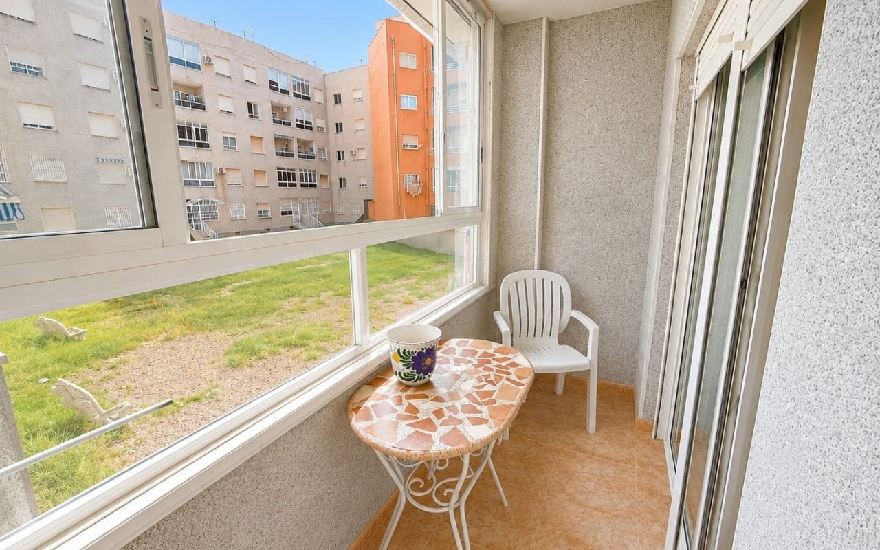 1 chambre Appartement à vendre à Torrevieja - 103 000 € (Ref: 9977560)