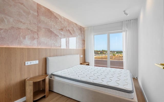 2 soveværelse Lejlighed til salg i Punta Prima, Torrevieja med swimmingpool - € 225.000 (Ref: 9977561)