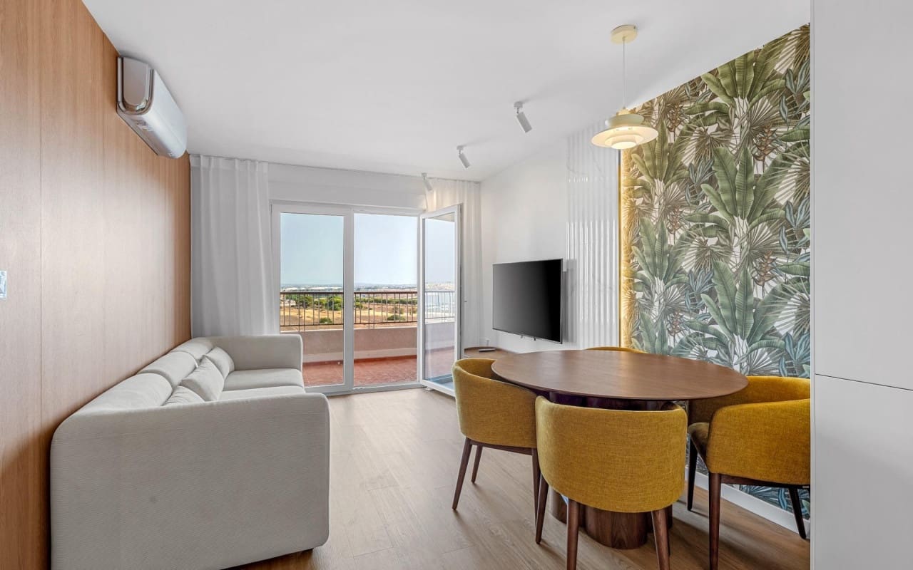 2 soveværelse Lejlighed til salg i Punta Prima med swimmingpool - € 225.000 (Ref: 9977561)