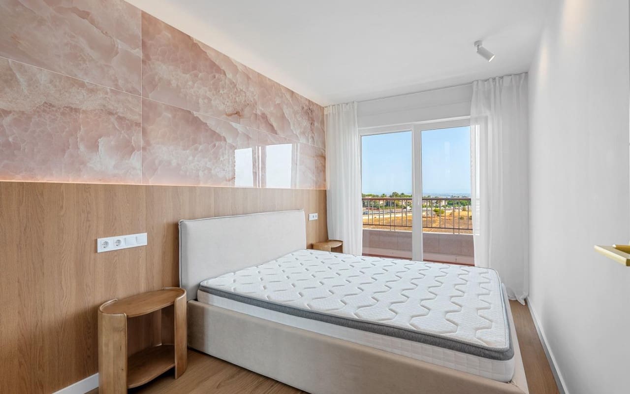 2 soveværelse Lejlighed til salg i Punta Prima med swimmingpool - € 225.000 (Ref: 9977561)