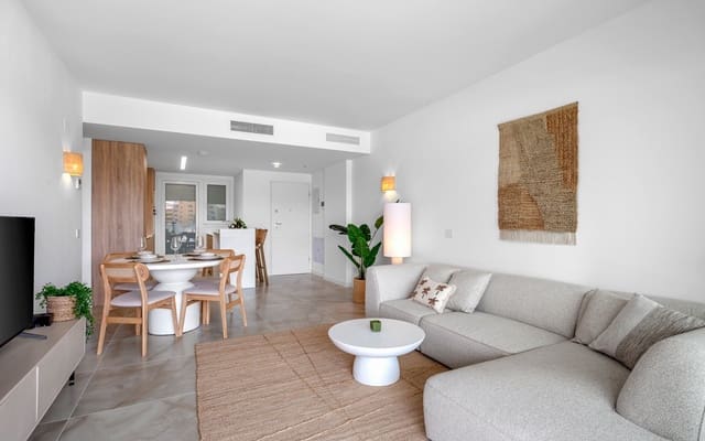 2 slaapkamer Appartement te koop in Punta Prima, Orihuela met zwembad - € 379.000 (Ref: 9977562)
