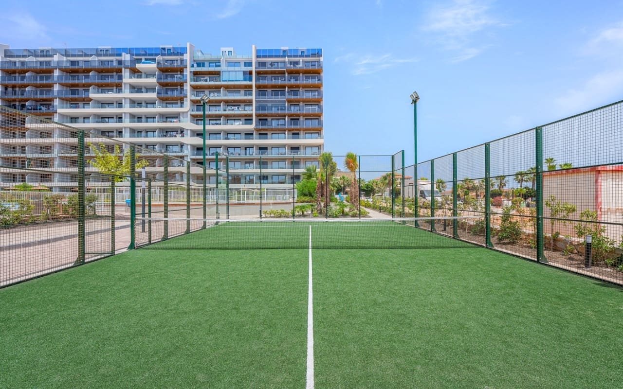 2 bedroom Apartment for sale in Orihuela Costa with pool - € 379,000 (Ref: 9977562)