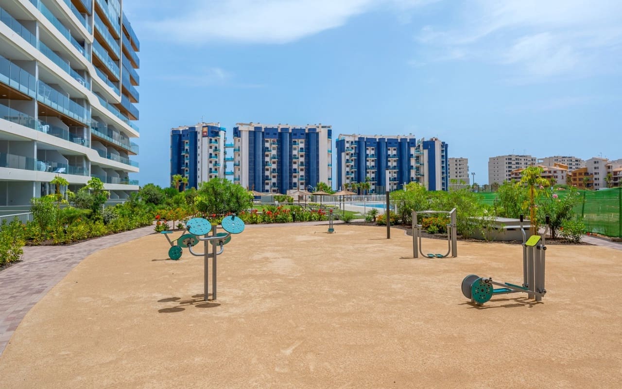 2 bedroom Apartment for sale in Orihuela Costa with pool - € 379,000 (Ref: 9977562)