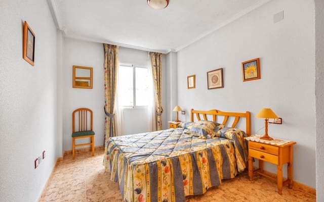 2 soverom Leilighet til salgs i Antonio Machado, Torrevieja med svømmebasseng - € 143 000 (Ref: 9981352)