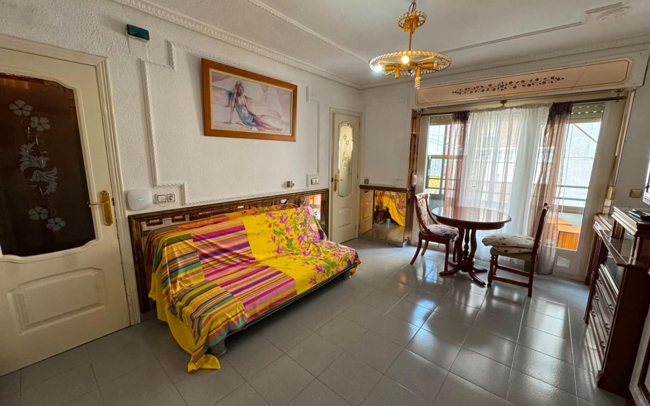 Studio til salg i Torrevieja - € 89.900 (Ref: 9981353)