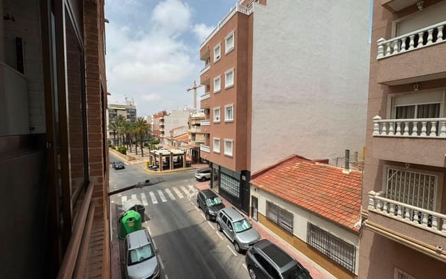 Studio à vendre à Centro - Muelle Pesquero, Torrevieja - 89 900 € (Ref: 9981353)