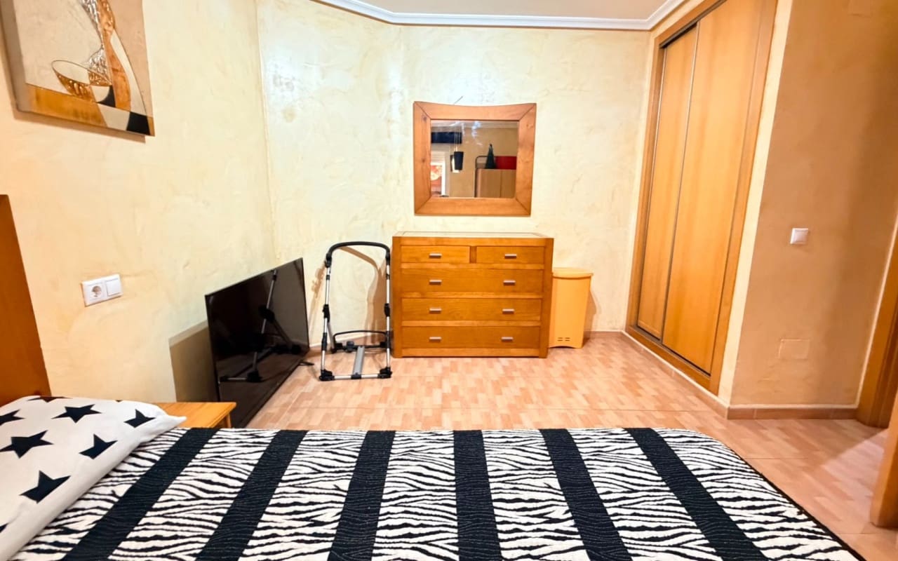 2 soveværelse Lejlighed til salg i Los Montesinos - € 132.000 (Ref: 9981354)