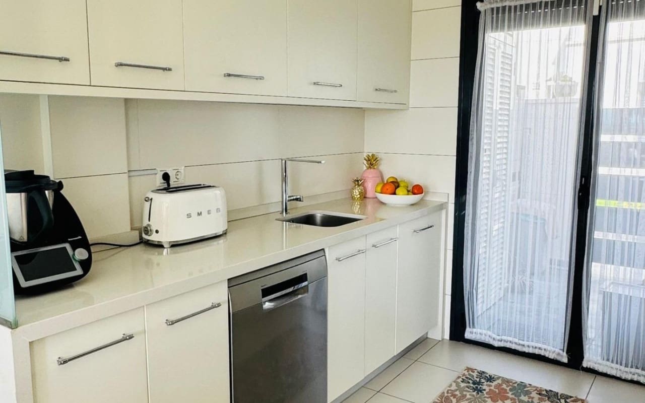 3 sovrum Lägenhet till salu i Orihuela Costa med pool - 387 000 € (Ref: 9981355)