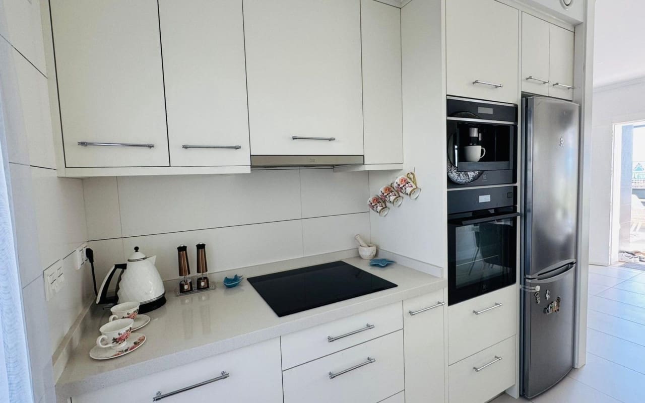 3 sovrum Lägenhet till salu i Orihuela Costa med pool - 387 000 € (Ref: 9981355)