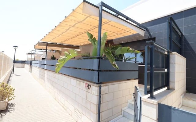 3 soverom Leilighet til salgs i Lomas de Cabo Roig - Los Dolses, Orihuela med svømmebasseng garasje - € 387 000 (Ref: 9981355)