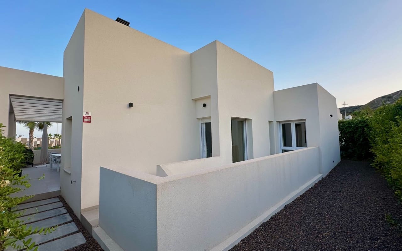 3 slaapkamer Villa te koop in Algorfa met zwembad garage - € 780.000 (Ref: 9989444)