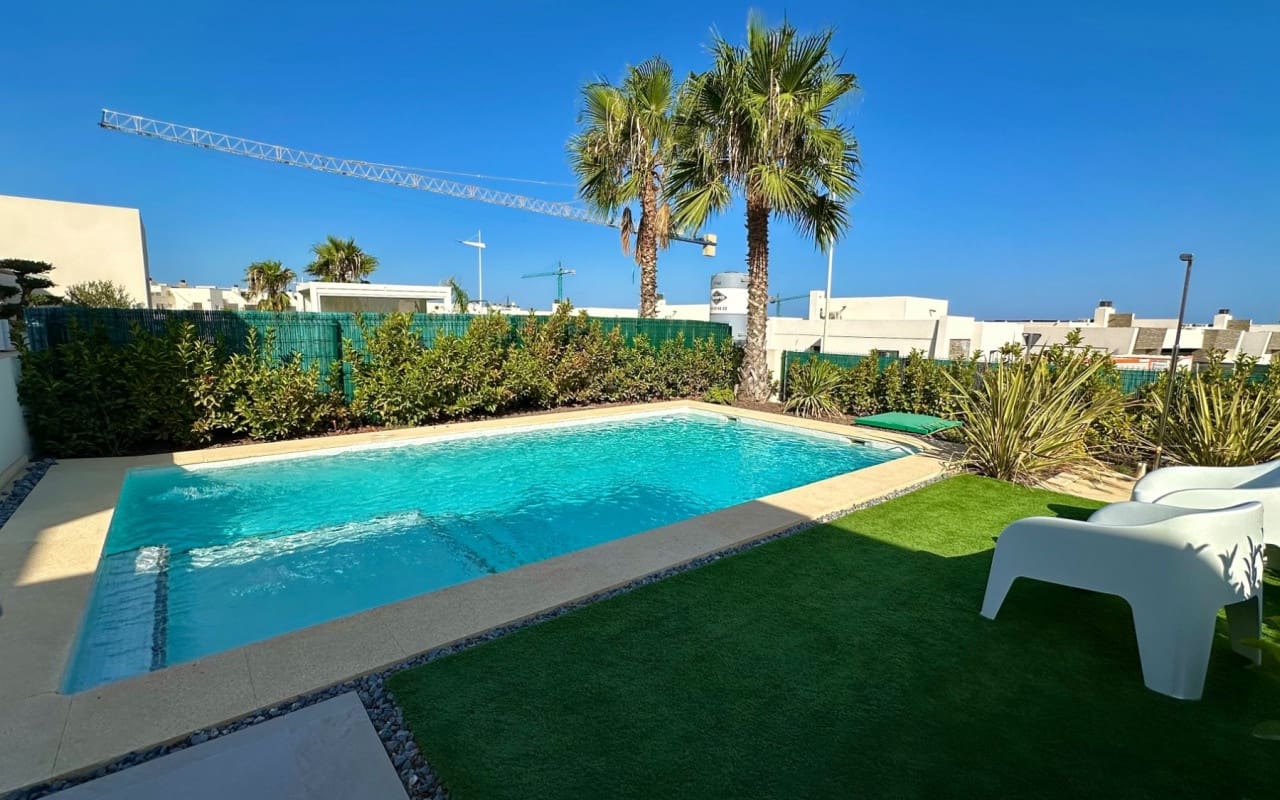 3 slaapkamer Villa te koop in Algorfa met zwembad garage - € 780.000 (Ref: 9989444)