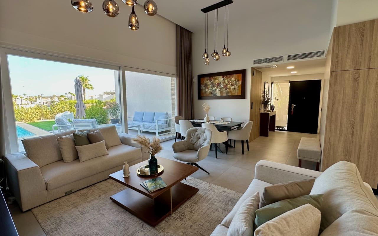 3 slaapkamer Villa te koop in Algorfa met zwembad garage - € 780.000 (Ref: 9989444)