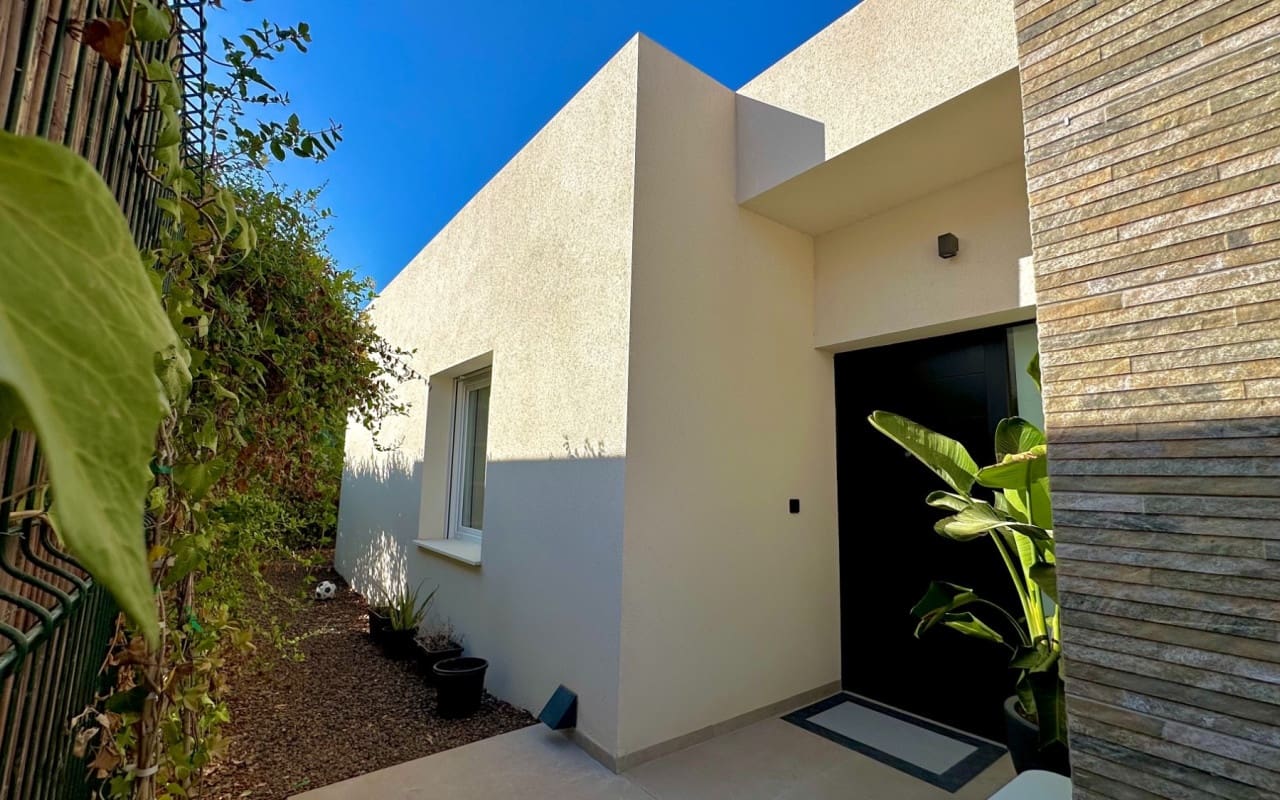 3 slaapkamer Villa te koop in Algorfa met zwembad garage - € 780.000 (Ref: 9989444)