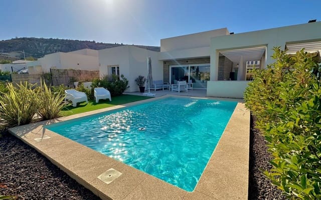 3 slaapkamer Villa te koop in Algorfa met zwembad garage - € 780.000 (Ref: 9989444)
