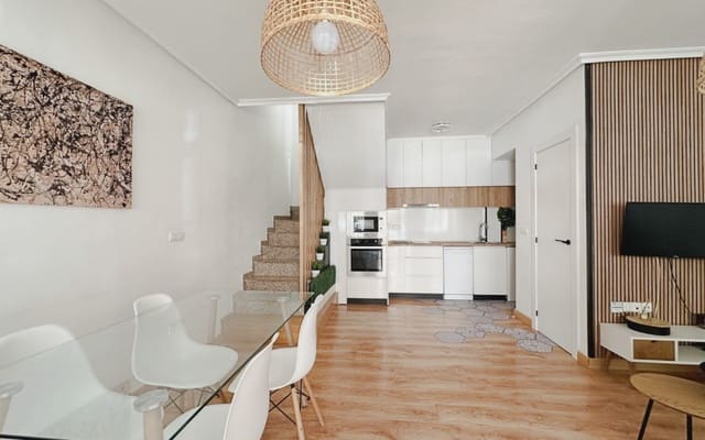 3 soverom Hus til salgs i La Zenia, Orihuela med svømmebasseng garasje - € 283 000 (Ref: 9997265)