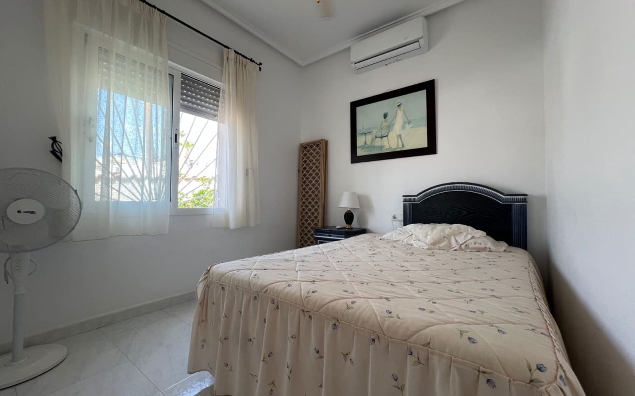 2 Zimmer Villa zu verkaufen in Ciudad Quesada mit Pool Garage - 289.000 € (Ref: 9997266)