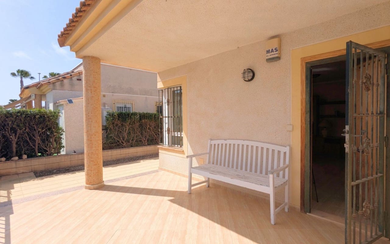 3 chambre Villa/Maison à vendre à Lo Crispin avec piscine garage - 225 000 € (Ref: 9997267)