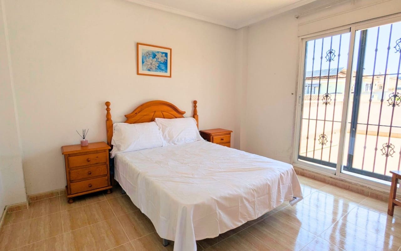 3 chambre Villa/Maison à vendre à Lo Crispin avec piscine garage - 225 000 € (Ref: 9997267)