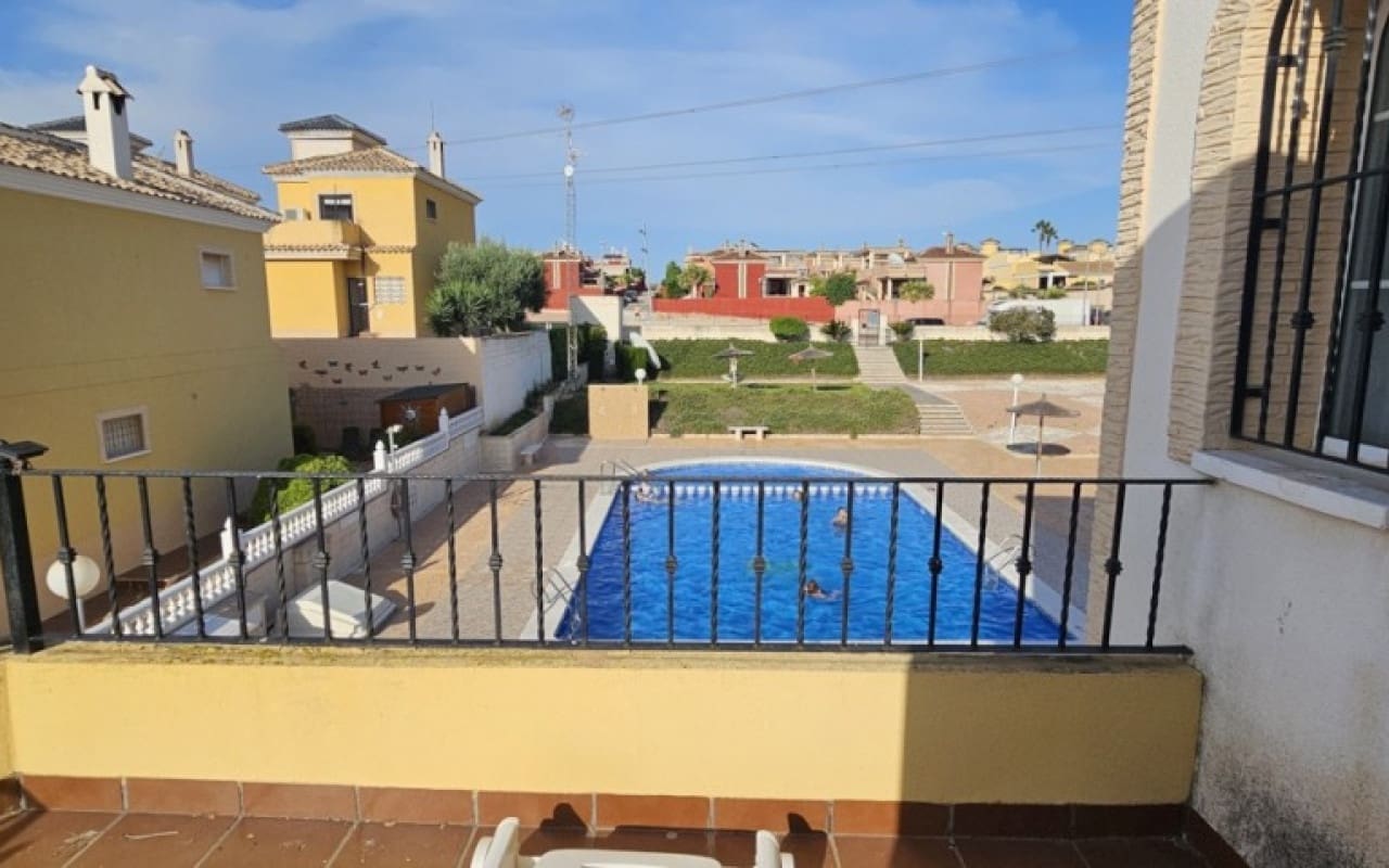 3 bedroom Villa for sale in Lo Crispin with pool - € 220,000 (Ref: 9997268)